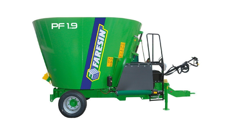 Vagon cu mixer tractat - PF1